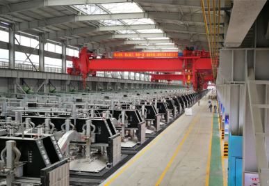 מנוף אלומיניום אלקטרוליטי